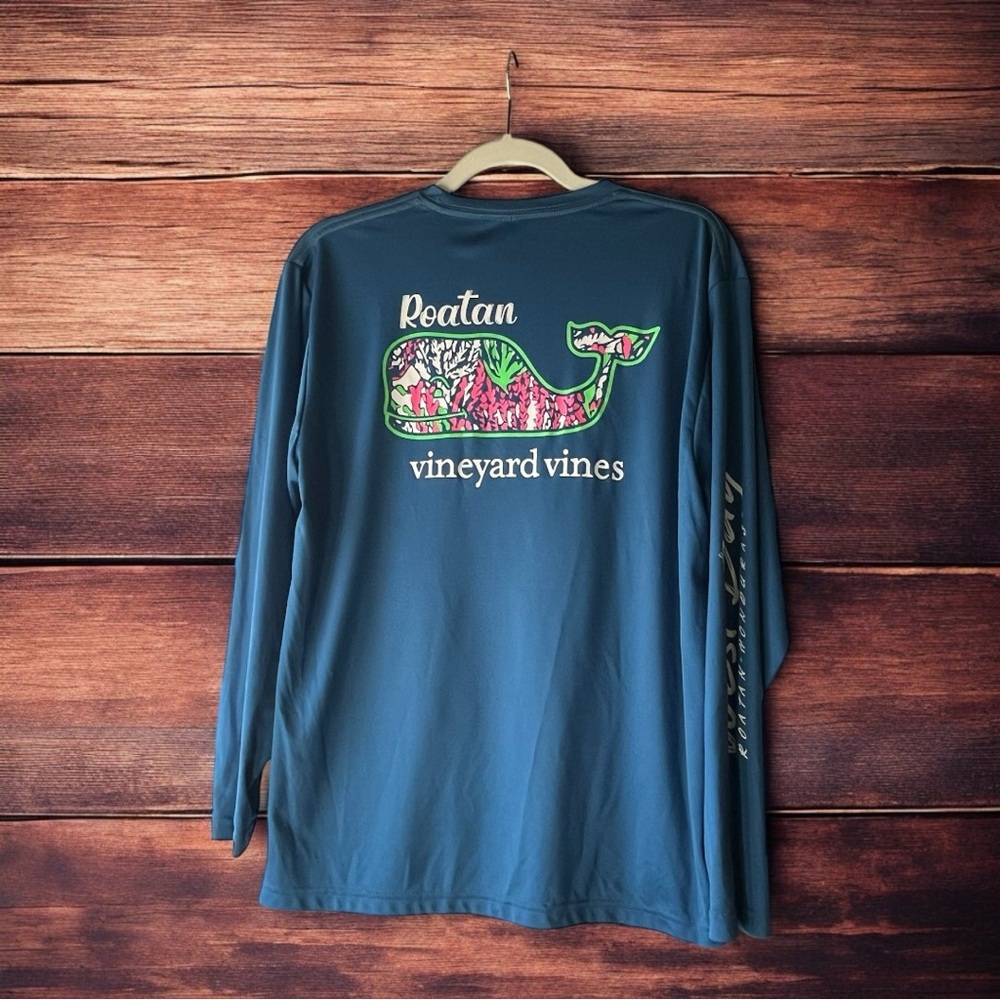 Vineyard Vines blue long sleeve beach shirt